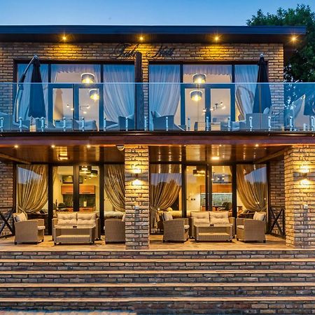 Apartmani Tiske Noci Bečej Exterior foto