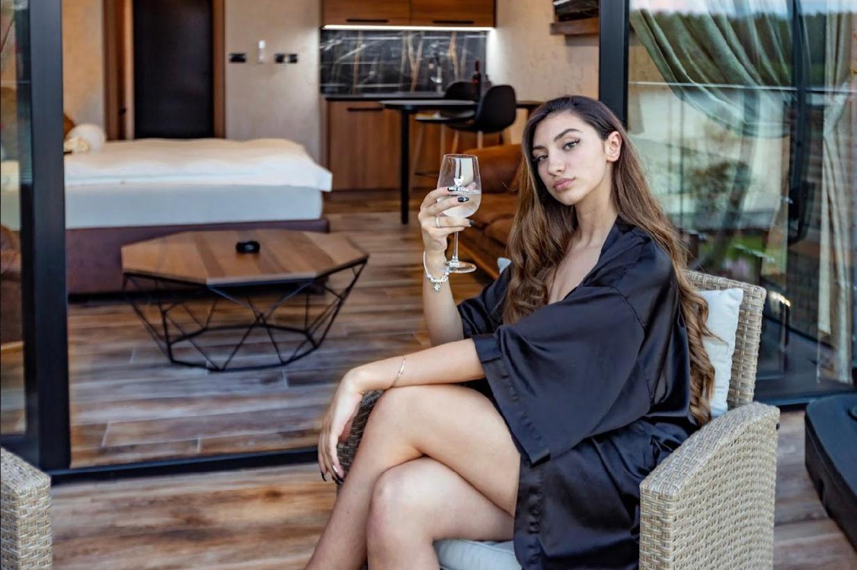Apartmani Tiske Noci Bečej Exterior foto