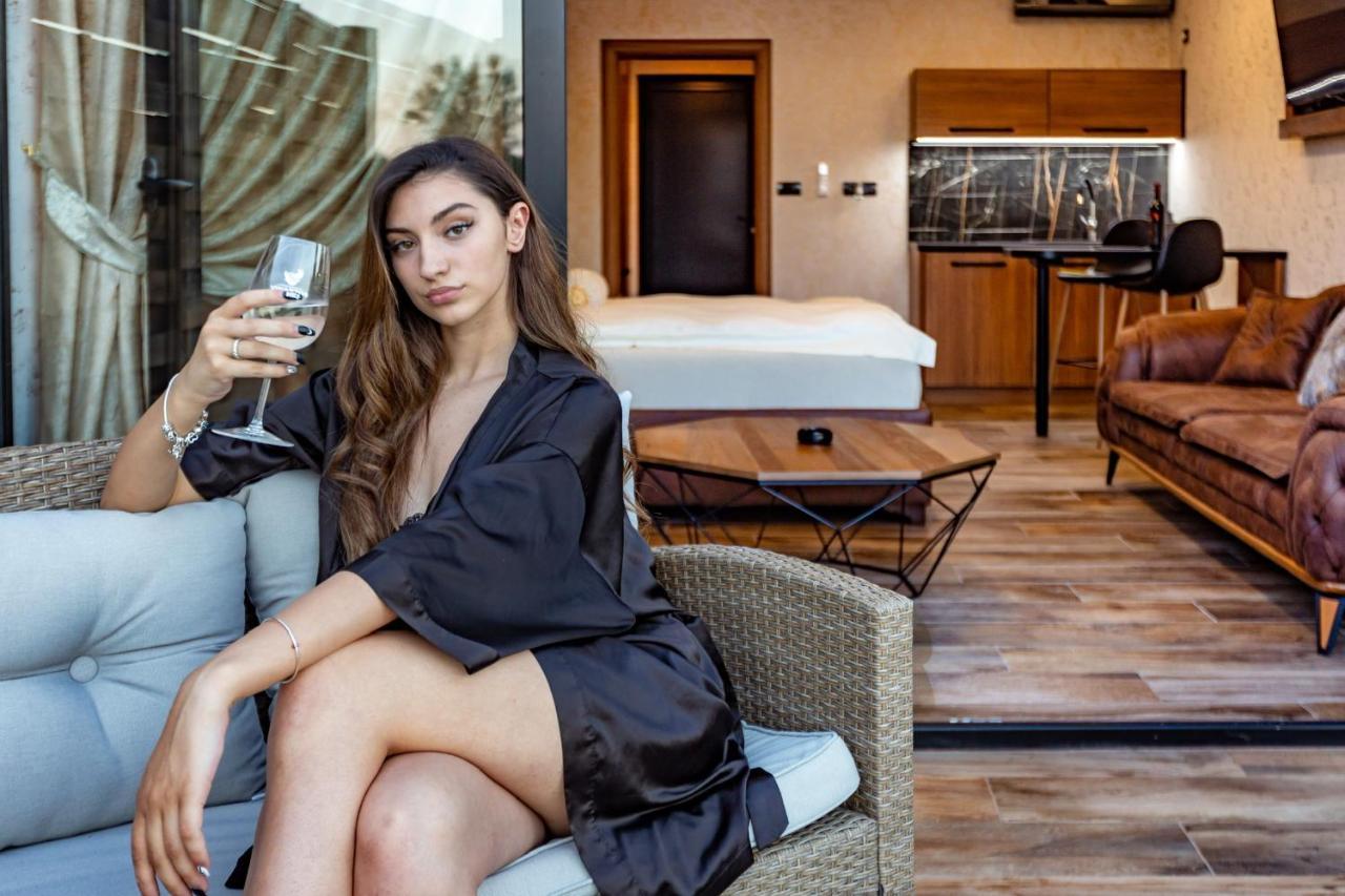 Apartmani Tiske Noci Bečej Exterior foto